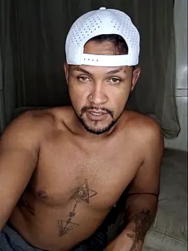 Snapshot of gregorynavarroo chatting on October 18, 2025, 5:20 am gregorynavarroo online show from October 18, 2025, 5:20 am