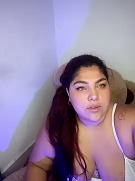 Snapshot of kendra_lil_evill chatting on May 2, 2026, 10:42 am kendra lil evill online show from May 2, 2026, 10:42 am