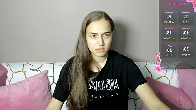 Snapshot of Alisa__Kelly chatting on September 14, 2025, 12:55 am Alisa Kelly online show from September 14, 2025, 12:55 am