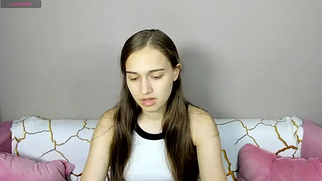 Snapshot of Alisa__Kelly chatting on September 28, 2025, 1:01 am Alisa Kelly online show from September 28, 2025, 1:01 am