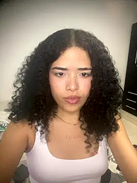 Snapshot of KarimAnxiex chatting on October 1, 2025, 4:39 am KarimAnxiex online show from October 1, 2025, 4:39 am