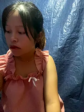 O o UwU o O online show from September 22, 2025, 3:12 am