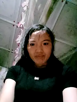 Snapshot of ngan-cute chatting on September 17, 2025, 5:42 am ngan-cute online show from September 17, 2025, 5:42 am