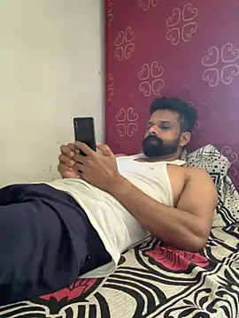 Vineeth3906 online show from March 22, 2026, 6:59 am