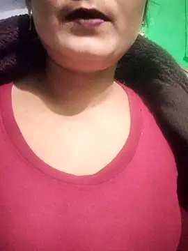 Kavya hot online show from November 25, 2025, 4:18 pm