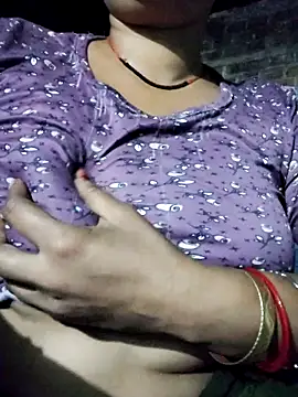 Snapshot of Kavya_hot chatting on October 20, 2025, 4:40 pm Kavya hot online show from October 20, 2025, 4:40 pm