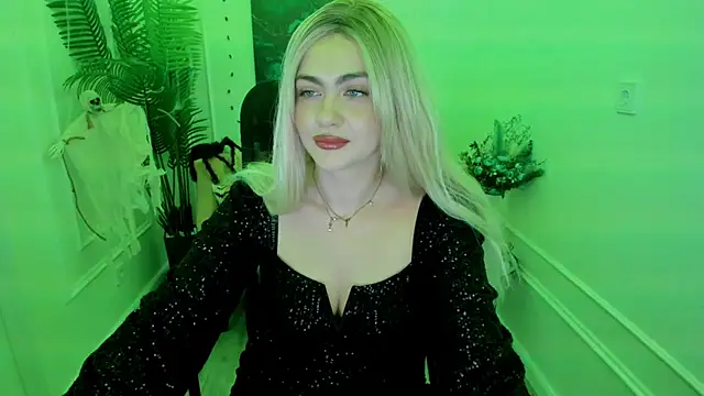 Snapshot of LeslieMineg chatting on October 29, 2025, 11:42 am LeslieMineg online show from October 29, 2025, 11:42 am