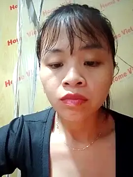 Snapshot of Mie-mie11 chatting on September 30, 2025, 4:07 am Mie-mie11 online show from September 30, 2025, 4:07 am