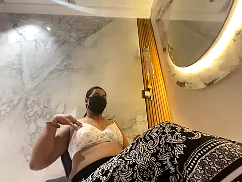 sexydaizy online show from September 9, 2025, 5:50 am