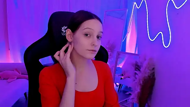 Snapshot of JenniferKiim chatting on February 14, 2026, 8:36 am JenniferKiim online show from February 14, 2026, 8:36 am