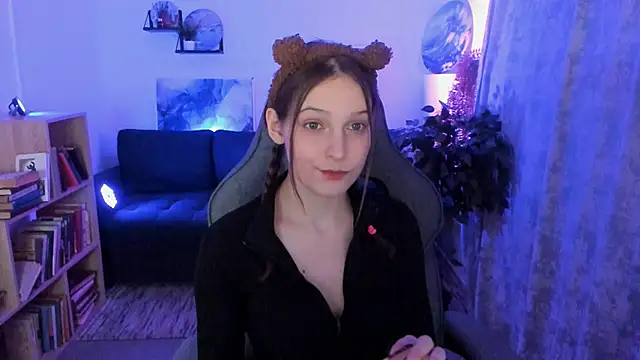 Snapshot of JenniferKiim chatting on February 23, 2026, 11:22 am JenniferKiim online show from February 23, 2026, 11:22 am