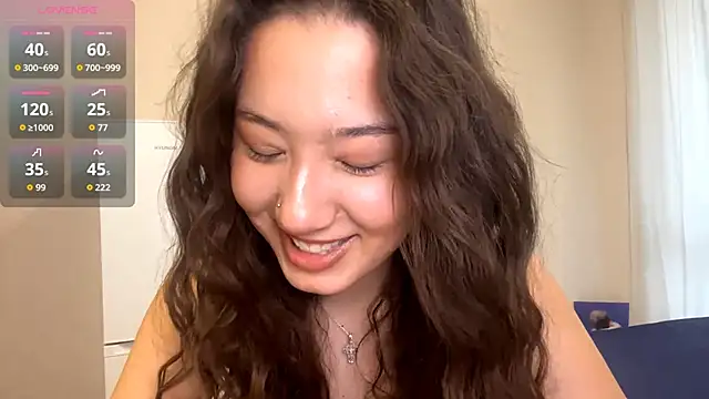 Snapshot of Sakuravice chatting on September 29, 2025, 9:16 am Sakuravice online show from September 29, 2025, 9:16 am