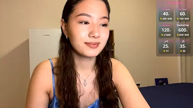 Snapshot of Sakuravice chatting on October 9, 2025, 2:06 pm Sakuravice online show from October 9, 2025, 2:06 pm