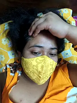 Smile-quien online show from April 7, 2026, 7:37 pm