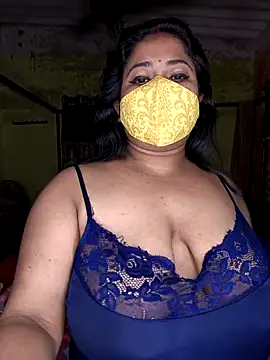 Smile-quien online show from March 26, 2026, 3:43 pm