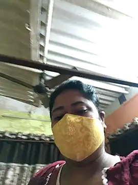 Smile-quien online show from March 29, 2026, 5:09 am