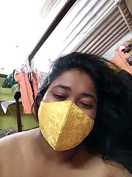 Smile-quien online show from April 27, 2026, 10:08 pm