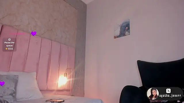 agatha jener online show from April 10, 2026, 12:01 pm