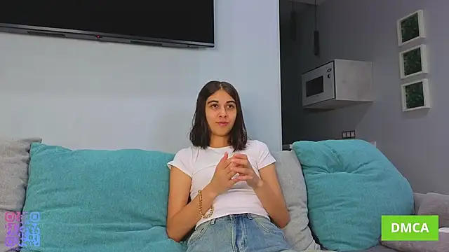 Snapshot of MeiFrock chatting on September 22, 2025, 4:35 pm MeiFrock online show from September 22, 2025, 4:35 pm