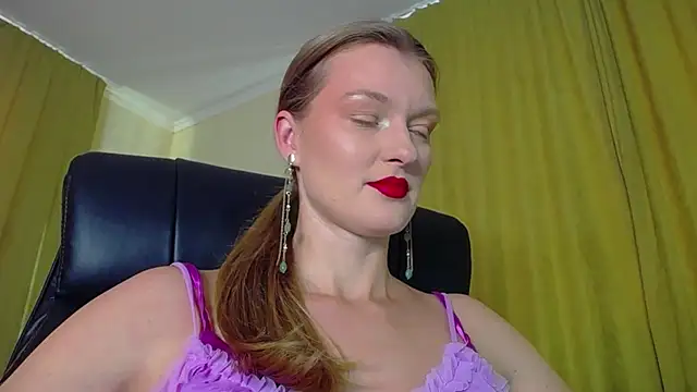 Snapshot of MysticVenus_ chatting on November 13, 2025, 1:15 pm MysticVenus online show from November 13, 2025, 1:15 pm