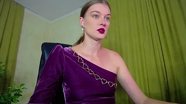 Snapshot of MysticVenus_ chatting on November 1, 2025, 3:50 pm MysticVenus online show from November 1, 2025, 3:50 pm