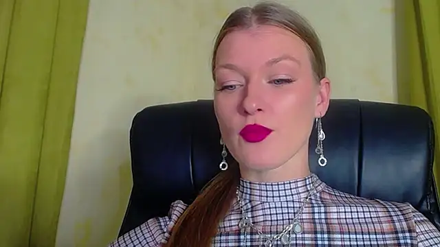 Snapshot of MysticVenus_ chatting on December 5, 2025, 2:48 pm MysticVenus online show from December 5, 2025, 2:48 pm