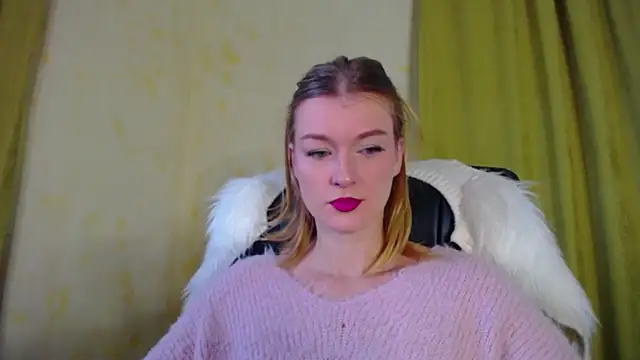 Snapshot of MysticVenus_ chatting on December 14, 2025, 9:26 am MysticVenus online show from December 14, 2025, 9:26 am