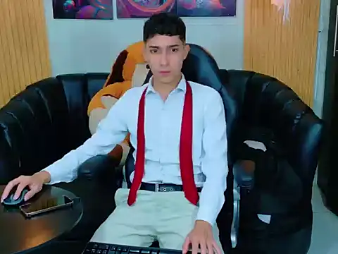 Snapshot of Kygo_Williams chatting on November 17, 2025, 5:55 am Kygo Williams online show from November 17, 2025, 5:55 am