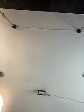 Juanita-Diaz online show from April 14, 2026, 8:36 pm