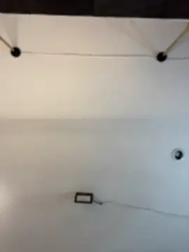 Juanita-Diaz online show from April 9, 2026, 8:37 pm