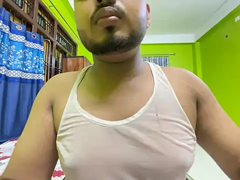 sexyboywhite online show from September 24, 2025, 6:03 pm
