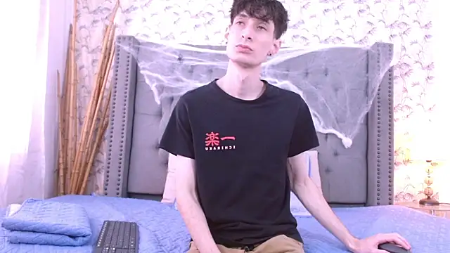 Snapshot of Luke_Carter chatting on October 14, 2025, 1:12 pm Luke Carter online show from October 14, 2025, 1:12 pm