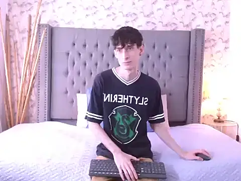 Snapshot of Luke_Carter chatting on September 26, 2025, 1:07 pm Luke Carter online show from September 26, 2025, 1:07 pm