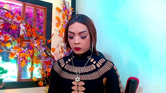 Snapshot of Cristal_Villael chatting on October 25, 2025, 7:03 pm Cristal Villael online show from October 25, 2025, 7:03 pm