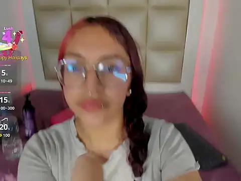 Snapshot of Valkiria_js chatting on November 5, 2025, 2:20 pm Valkiria js online show from November 5, 2025, 2:20 pm