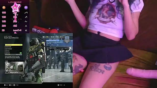 Snapshot of mmmminaDarling chatting on May 2, 2026, 1:11 am mmmminaDarling online show from May 2, 2026, 1:11 am