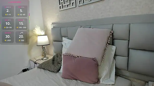 NebulaSin online show from November 13, 2025, 12:09 pm