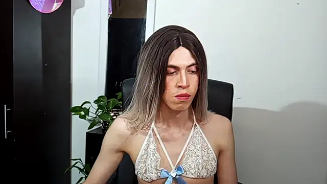 Andy Roses online show from December 1, 2025, 10:32 pm