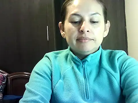 Valery  Rouse  online show from March 9, 2026, 11:08 pm