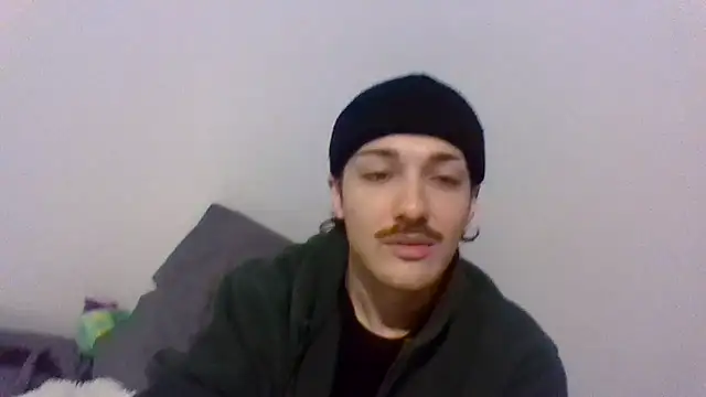 Snapshot of Jbenz420 chatting on May 5, 2026, 7:28 pm Jbenz420 online show from May 5, 2026, 7:28 pm