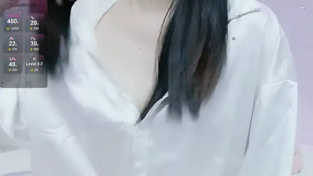 Lingzi- online show from December 19, 2025, 1:53 am