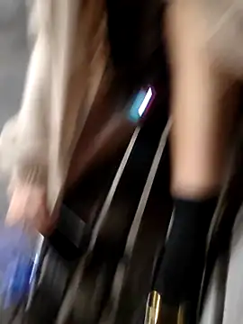 shaoshao-7758 online show from September 24, 2025, 12:11 pm