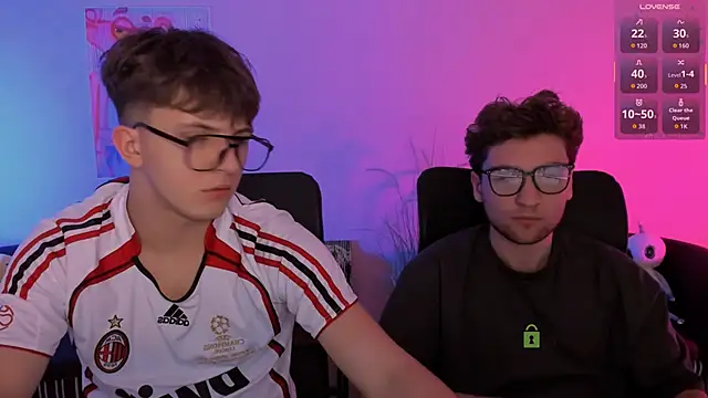 travis wolf  online show from December 20, 2025, 8:01 pm