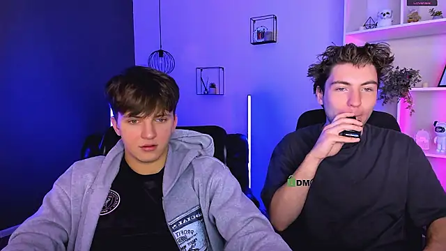 travis wolf  online show from February 1, 2026, 9:40 am