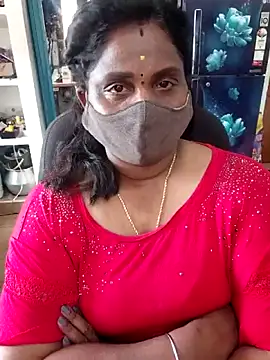 Snapshot of Tamil_Kavitha10 chatting on February 13, 2026, 9:09 am Tamil Kavitha10 online show from February 13, 2026, 9:09 am