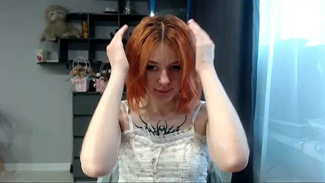 Snapshot of __Elina__ chatting on September 24, 2025, 3:57 am Elina online show from September 24, 2025, 3:57 am