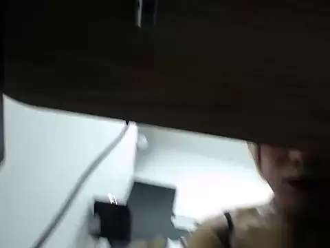 laura fit online show from November 18, 2025, 8:01 pm