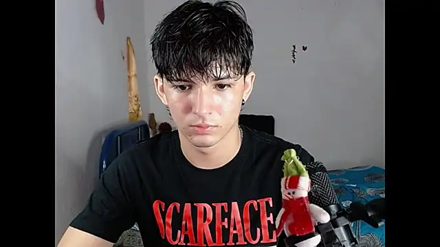 big lunatic online show from December 19, 2025, 3:21 am