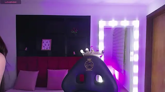 Snapshot of _Charlotte_Collins_ chatting on September 19, 2025, 3:05 pm Charlotte Collins online show from September 19, 2025, 3:05 pm