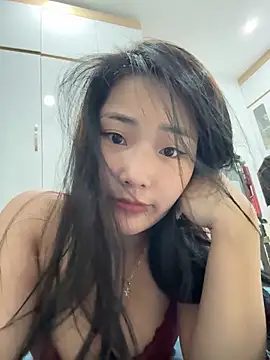 Snapshot of LylyBaby1888 chatting on October 20, 2025, 9:15 pm LylyBaby1888 online show from October 20, 2025, 9:15 pm